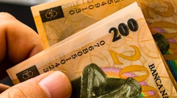 categorie romani al 14 lea salariu