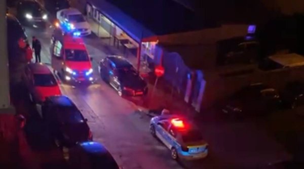 Bătaie în faţa unui restaurant din Sectorul 3 din Bucureşti, după ce un bărbat a urinat pe trotuar