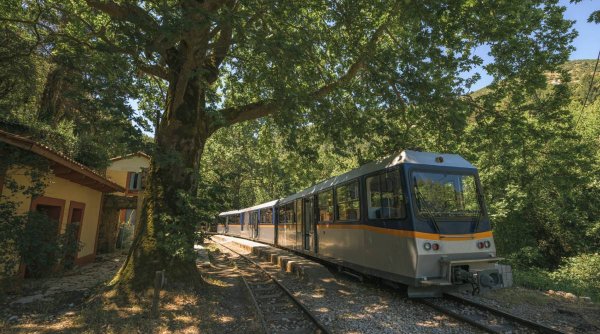 Românii vor putea circula cu trenul direct din București până în Grecia. Proiectul este finanțat din fonduri europene