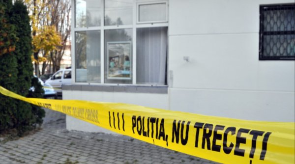 Ipoteze-cheie în cazul bărbatului găsit mort pe acoperişul unui bloc din Bucureşti