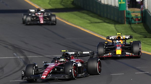 Melbourne va găzdui cursa pentru Marele Premiu al Australiei | Piloţii se pregătesc să facă spectacol 
