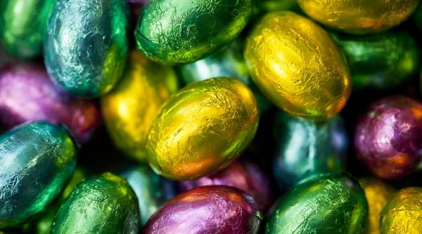 oua ciocolata scumpe paste 2024