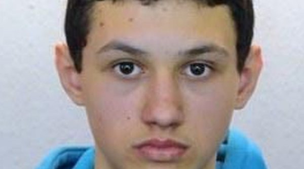 Un tânăr în vârstă de 15 ani, din Iași, e de negăsit. Sebastian Ilie a plecat de la locul de muncă al tatălui său, dar nu a mai ajuns acasă