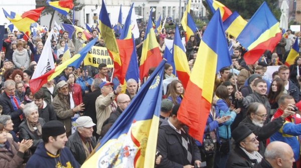 Asociațiile etnicilor români din Moldova și Ucraina cer retragerea modificărilor privind cetățenia română | Memoriu-manifest, la 106 ani de la unirea Basarabiei cu România