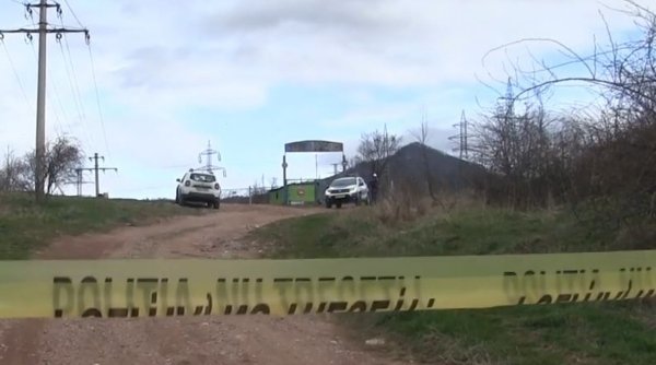 Anchetă de amploare în cazul femeii care a fost găsită moartă pe câmp, în Petroşani