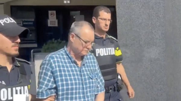 Profesorul de la Liceul Lucian Blaga din București, acuzat că avea o idilă cu o elevă, a fost arestat preventiv 