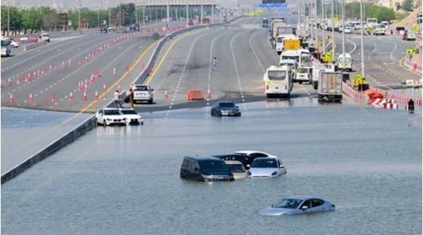 romani blocati aeroport dubai