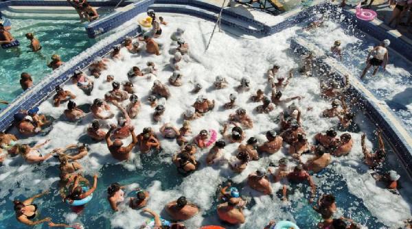 turisti festival minivacanta paste