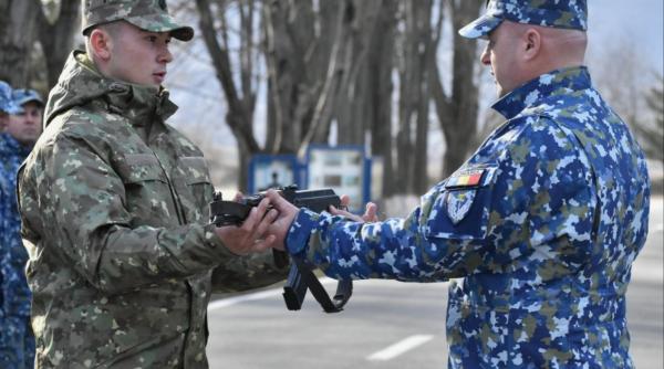 romani armata respinsi recrutare militari