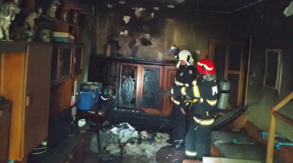 copil mort apartament ploiesti incendiu tatal biserica