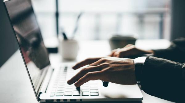 amenda barbat injurat retele socializare