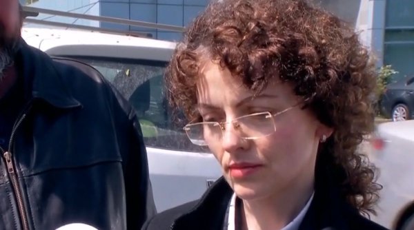 Judecătoarea din dosarul lui Vlad Pascu, care striga victimele în sală, iese din 