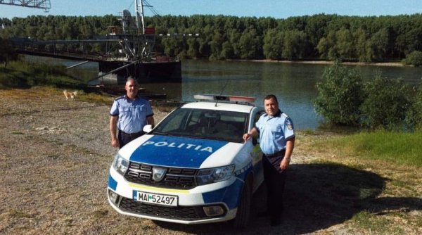 Ei sunt Ionel și Paul, polițiștii din Tulcea deveniți eroi după ce au salvat de la înec un copil care se scălda în Dunăre: 