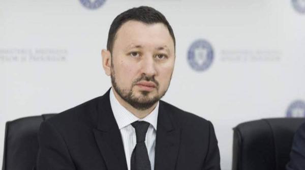 meteo furtuni uragan ministrul mediului