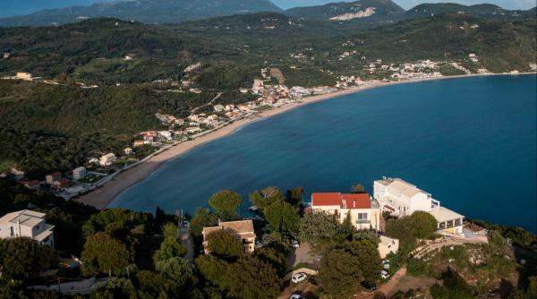 romani concediu bani vacanta