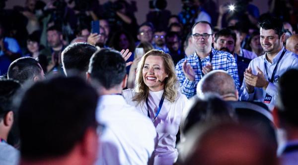 usr istii se lupta pentru puterea in partid la congres care sunt taberele dupa alegerea elenei