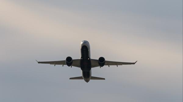 zboruri intarziate romania aueroporturi