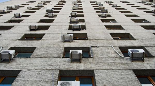 aer conditionat salveaza vieti sufoca planeta