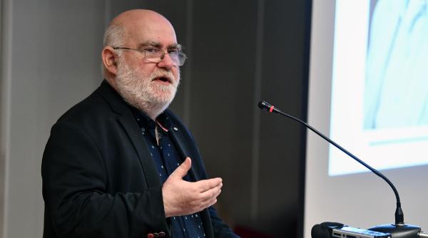 marturia unei foste studente a lui alfred bulai dupa scandalul de abuz sexual n a existat niciun an marturia unei foste studente a lui alfred bulai dupa scandalul de abuz sexual n a existat niciun an