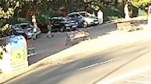 camerele au surprins ultimele momente cu cei doi frati in parcarea din pantelimon inainte de accidentul fatal pentru copilul de 9 ani