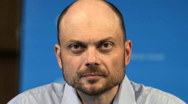 credeam ca sunt dus afara ca sa fiu executat dezvaluirile opozantului rus kara murza dupa schimbul de prizonieri dintre rusia si sua