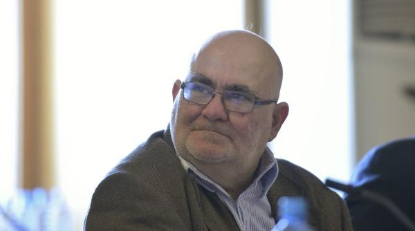 remus pricopie rectorul snspa l a dat afara pe alfred bulai dupa acuzatiile de hartuire la adresa studentelor remus pricopie rectorul snspa l a dat afara pe alfred bulai dupa acuzatiile de hartuire la adresa studentelor