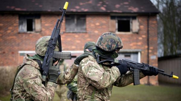 sbu a destructurat o retea de agenti rusi condusa de o fosta garda de corp prezidentiala prorusa care opera din kiev