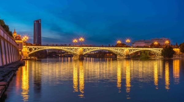 ofensiva anti turisti in spania primarul din sevilla anunta ca taie apa in peste 5 000 de apartamente inchiriate ilegal