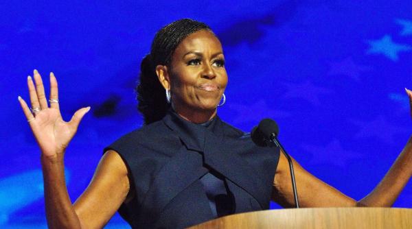 michelle obama cel mai aplaudat discurs despre trump cine ii spune ca presedintia e un job pentru negri