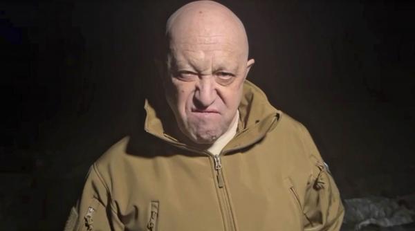 la un an de la moartea lui prigojin si de la rebeliunea sa esuata vladimir putin este umilit inca o data politico