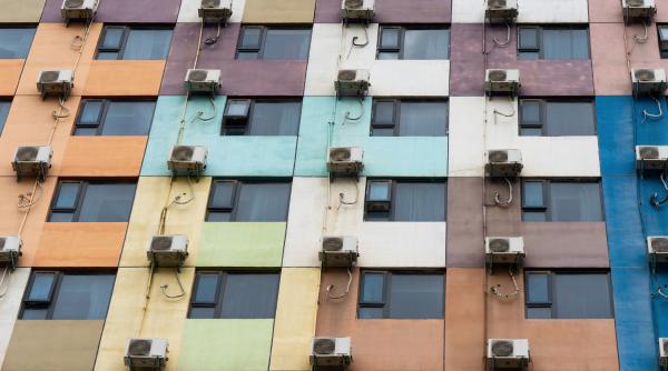 tara din ue care a interzis instalarea aparatelor de aer conditionat pe fatadele cladirilor cand intra in vigoare noua lege