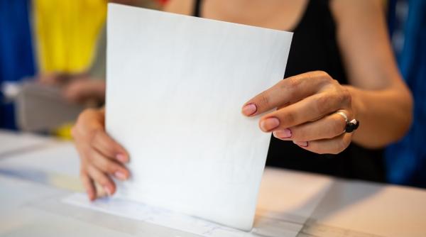 alegeri parlamentare 2024 bec romanii care in ziua alegerilor se afla in strainatate nu pot vota cu urna speciala