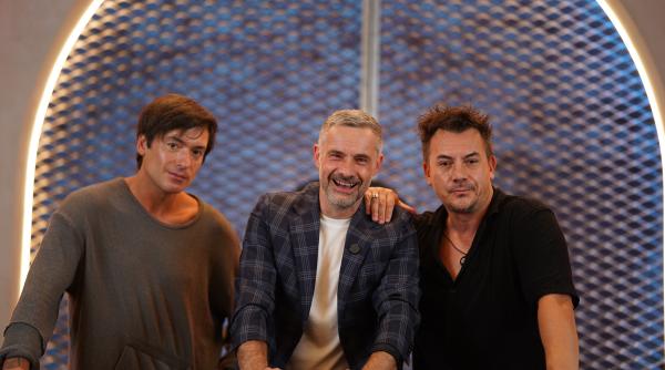 delicii si povestiri de pe platourile retreat vama veche radu valcan si razvan fodor in bucataria gatit la costum