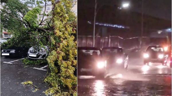 cod rosu de ploi torentiale in constanta mesaj ro alert evitati deplasarile strazi inundate copaci rupti si masini avariate