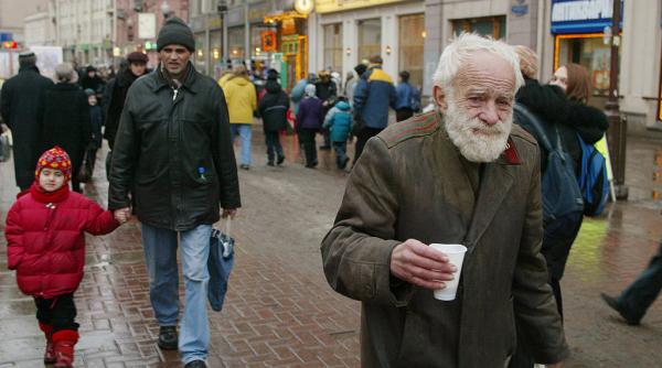 revolta pensionarilor rusi dupa ce putin a anuntat ca le taie din bani ca sa dea la armata o rusine sa punem capat razboiului