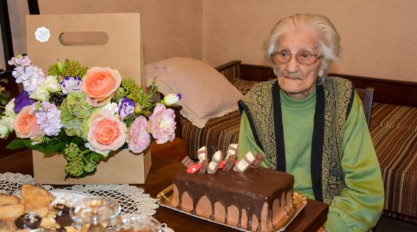 o fosta profesoara care a implinit 100 de ani a fost premiata de primaria giurgiu ce a spus centenara despre secretul longevitatii