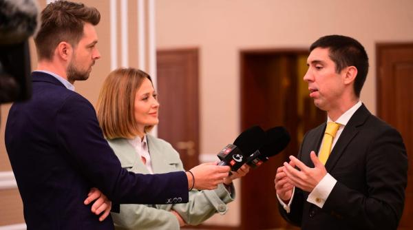 ministrul de externe al republicii moldova despre razboiul hibrid al rusiei cel care iti cumpara votul acela te va vinde