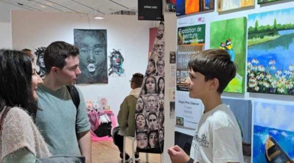 un baiat de 11 ani din oradea a fost singurul copil artist roman invitat la unesco paris sa si prezinte 50 de picturi