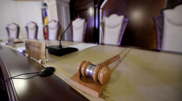 ccr apara din nou pensiile speciale ale magistratilor impozitarea progresiva parte a reformei pensiilor speciale e neconstitutionala