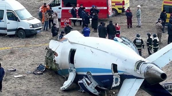 de ce au bruiat rusii sistemele gps ale avionului azerbaidjan airlines pe care l au doborat cu o racheta pantir s