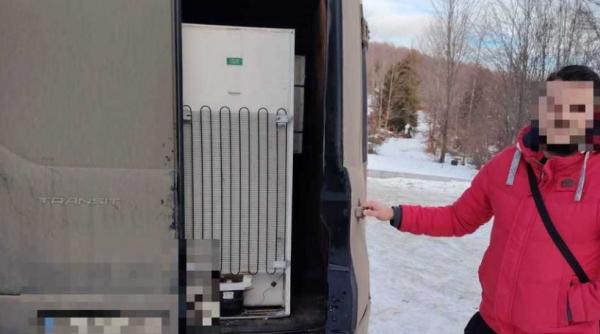 amenda uriasa primita de un barbat care si a aruncat vechiul frigider pe marginea drumului