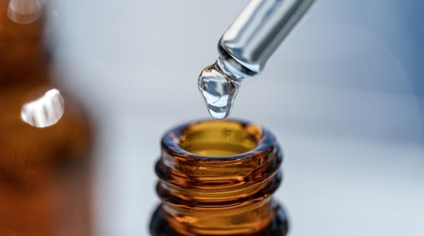 cbd substanta revolutionara cu efecte miraculoase asupra organismului este produsa in romania dar multi se tem sa o foloseasca