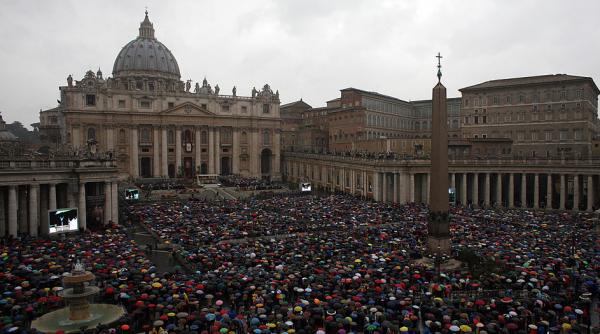 papa francisc nu oficiaza slujba de paste in piata sfantul petru cine conduce liturghia luminii la vatican papa francisc nu oficiaza slujba de paste in piata sfantul petru cine conduce liturghia luminii la vatican