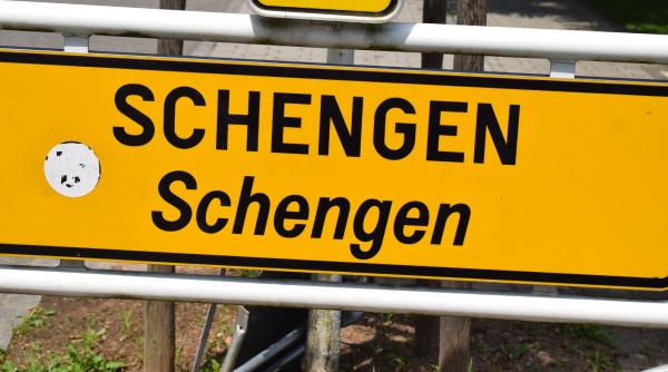 zece tari din spatiul schengen introduc controalele la frontiera in 2025 zece tari din spatiul schengen introduc controalele la frontiera in 2025