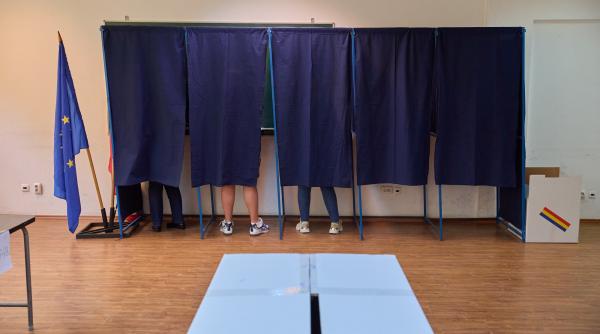 totul despre alegerile prezidentiale 2025 turul 2 candidati programul sectiilor de votare documente si reguli totul despre alegerile prezidentiale 2025 turul 2 candidati programul sectiilor de votare documente si reguli