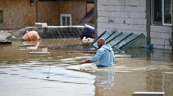 harta cod rosu de inundatii in covasna cod portocaliu si galben pentru alte 7 rauri in 7 zile a plouat cat in 2 luni si jumatate harta cod rosu de inundatii in covasna cod portocaliu si galben pentru alte 7 rauri in 7 zile a plouat cat in 2 luni si jumatate