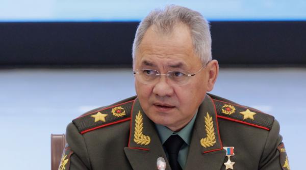 putin l a trimis pe serghei soigu la kim jong un ca sa discute despre aplicarea unor clauze din tratatul lor de colaborare putin l a trimis pe serghei soigu la kim jong un ca sa discute despre aplicarea unor clauze din tratatul lor de colaborare