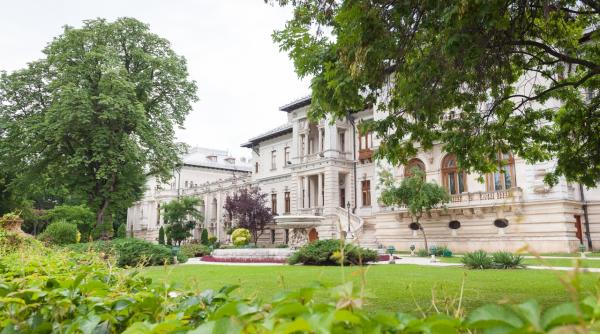 palatul cotroceni va putea fi vizitat gratuit in fiecare weekend incepand cu data de 14 iunie palatul cotroceni va putea fi vizitat gratuit in fiecare weekend incepand cu data de 14 iunie