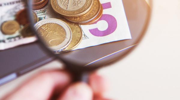 sute de bancnote false au fost descoperite in romania bogdan despescu au anumite elemente asemanatoare celor autentice sute de bancnote false au fost descoperite in romania bogdan despescu au anumite elemente asemanatoare celor autentice