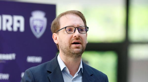 dominic fritz face apel la psd sa nu iasa de la guvernare e un partid responsabil istoric doar impreuna putem scoate tara din criza